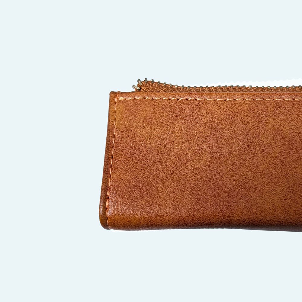 水や汚れに強いPUレザー