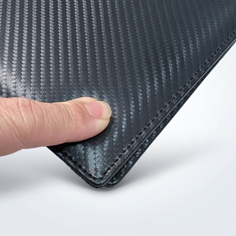 筆記に特化した外柔内剛設計